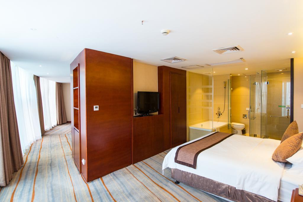Vienna International Hotel - Expo Branch Шанхай Екстериор снимка