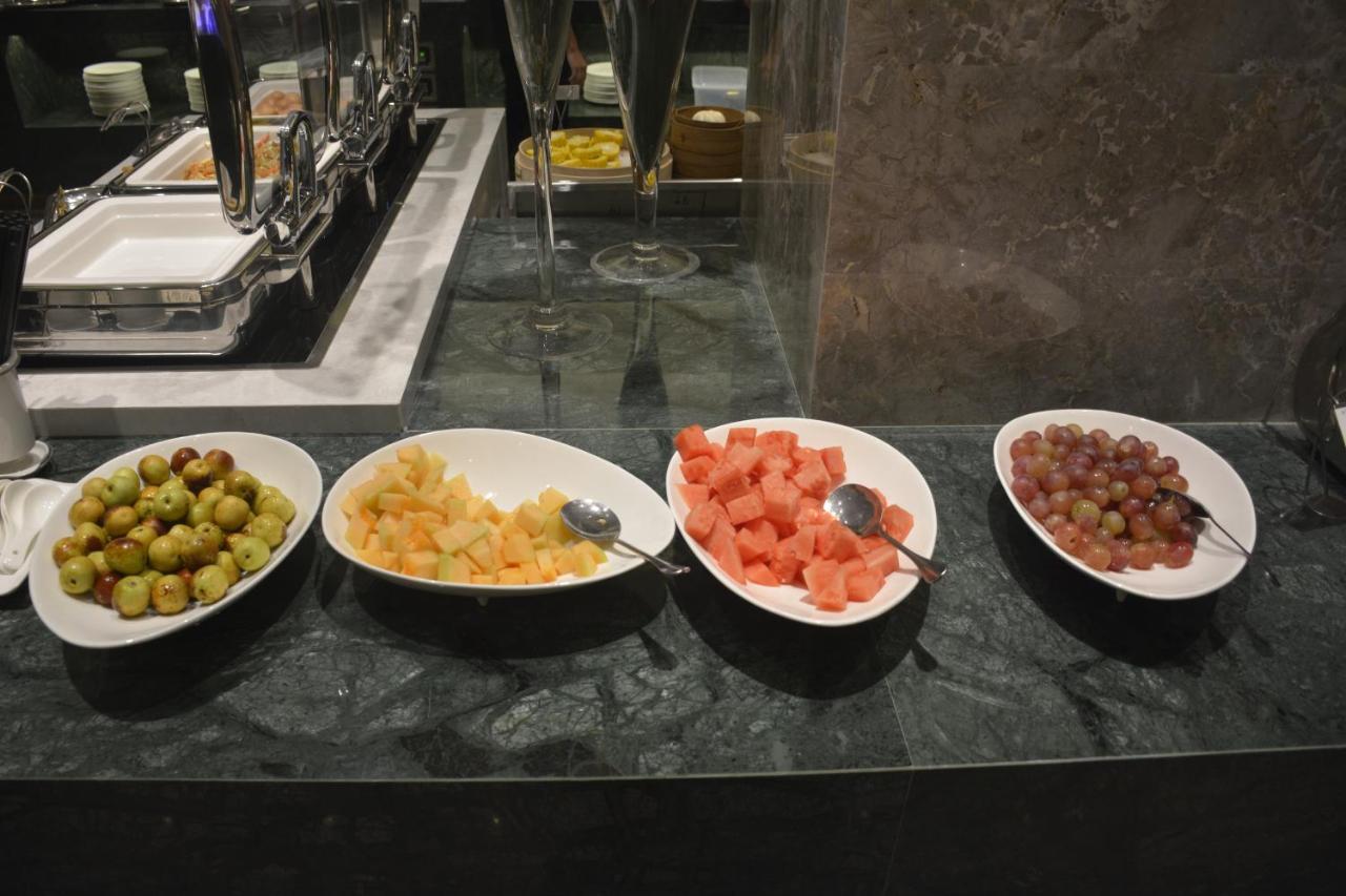 Vienna International Hotel - Expo Branch Шанхай Екстериор снимка